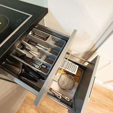 Stylish Apartment With Dedicated Working Space And Super King-Size Bed Located Between City Centre And Donau River Wien Exterior foto