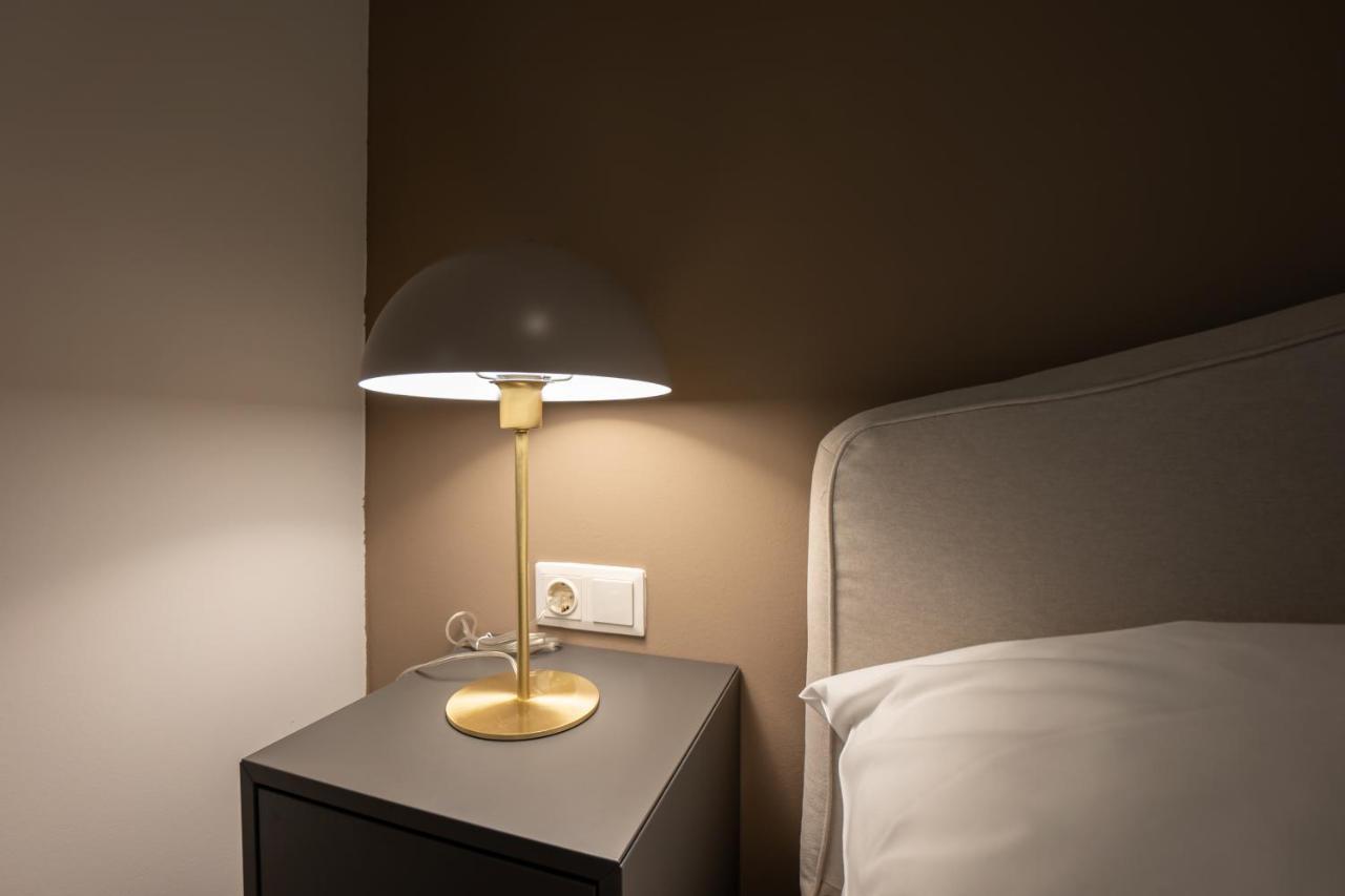 Stylish Apartment With Dedicated Working Space And Super King-Size Bed Located Between City Centre And Donau River Wien Exterior foto